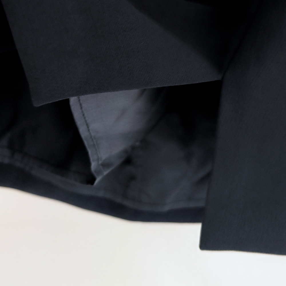 Aritzia Wilfred Patio Mini Skirt in Black - Picture 3 of 7